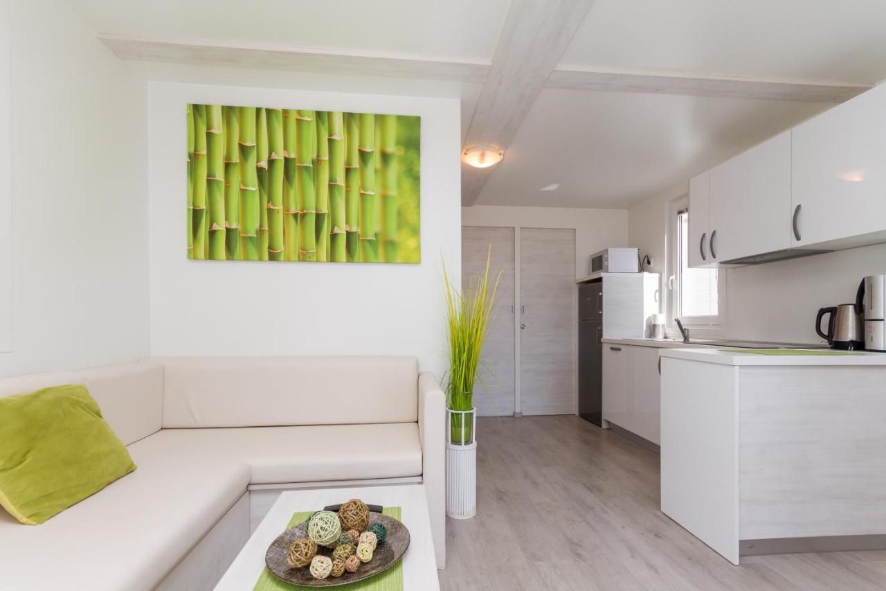 דירות Bamboo Floating House בפורטורוז מראה חיצוני תמונה